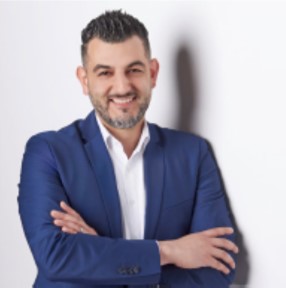 Artin Papanian nowym SVP Road Restraint Systems